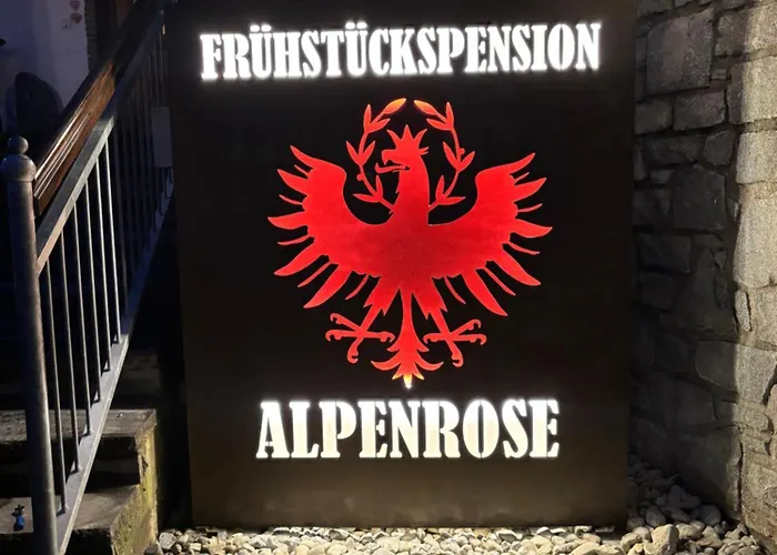 Fruehstueckspension Alpenrose 3*