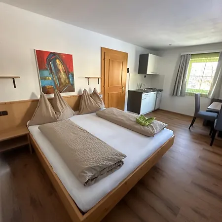 Fruehstueckspension Alpenrose