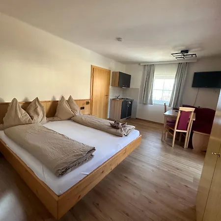 Fruehstueckspension Alpenrose Iselsberg