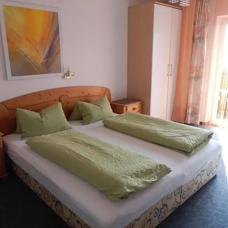 Fruehstueckspension Alpenrose 3* Iselsberg