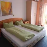 Fruehstueckspension Alpenrose 3* Iselsberg