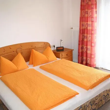 Casa de hóspedes Fruehstueckspension Alpenrose